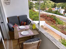 Charming Benagil Coastal Retreat