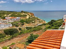 Charming Benagil Coastal Retreat