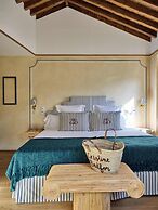 Cristine Bedfor Malaga Boutique Hotel