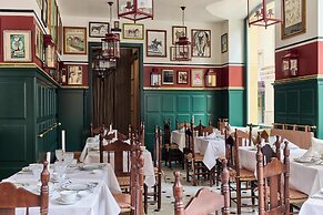 Cristine Bedfor Malaga Boutique Hotel