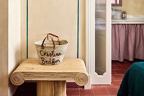 Cristine Bedfor Malaga Boutique Hotel