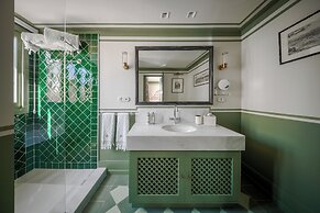 Cristine Bedfor Sevilla Boutique Hotel