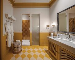 Cristine Bedfor Sevilla Boutique Hotel