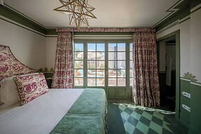 Cristine Bedfor Sevilla Boutique Hotel