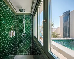 Cristine Bedfor Sevilla Boutique Hotel