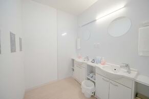 TRANSIT HOSTEL