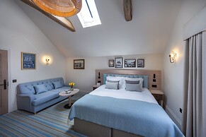 The Ship Hotel