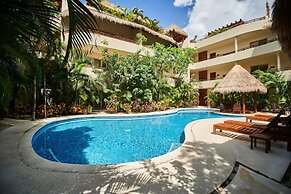 Aldea Zama Penthouse w Private Rooftop Jacuzzi