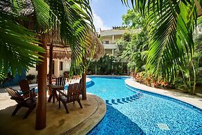 Aldea Zama Penthouse w Private Rooftop Jacuzzi