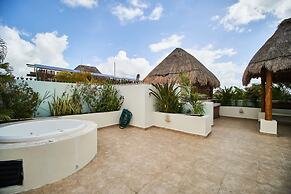 Aldea Zama Penthouse w Private Rooftop Jacuzzi