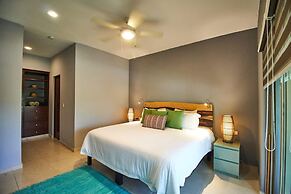 Aldea Zama Penthouse w Private Rooftop Jacuzzi