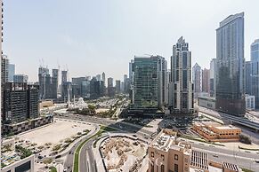 Downtown 2BR | Walk to Burj Khalifa + Dubai Mall