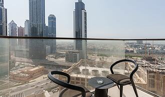 Downtown 2BR | Walk to Burj Khalifa + Dubai Mall