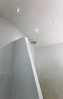 Cliff Aura Suites
