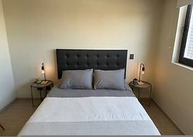 Studio Dubl Almeyda Laundry Office Pool Wifi