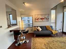 Loft Panoramic Home Office Laundry Pool Wifi