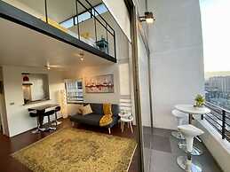 Loft Panoramic Home Office Laundry Pool Wifi