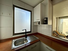Loft Panoramic Home Office Laundry Pool Wifi