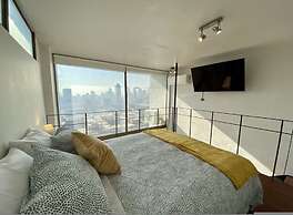 Loft Panoramic Home Office Laundry Pool Wifi