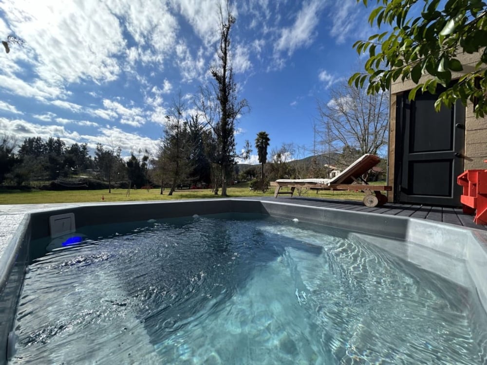 Melipill n House BBQ Pool Jacuzzi Pet Wifi