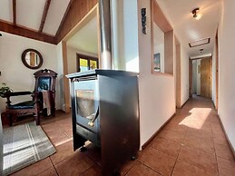 Foresta House - BBQ Swimming Pool Pet Wifi