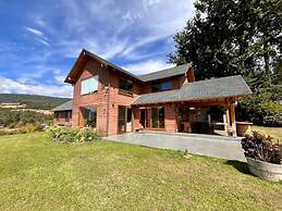 Modern Rustic House Playa El Monje Laundry Wifi