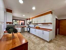 Modern Rustic House Playa El Monje Laundry Wifi