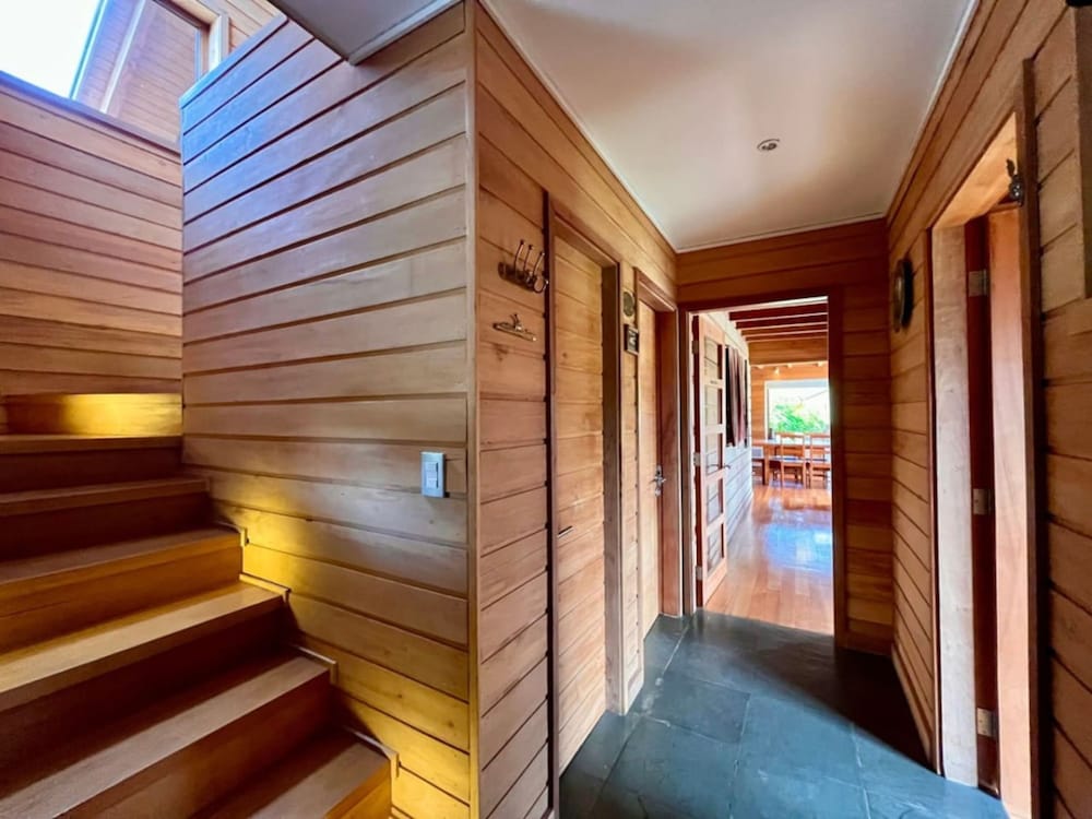 Modern Rustic House Playa El Monje Laundry Wifi