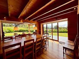 Modern Rustic House Playa El Monje Laundry Wifi