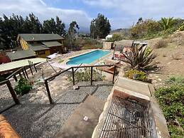 Girasol Cabin BBQ Kitchen Parking Shared Pool