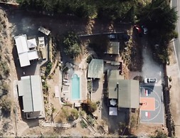 Girasol Cabin BBQ Kitchen Parking Shared Pool