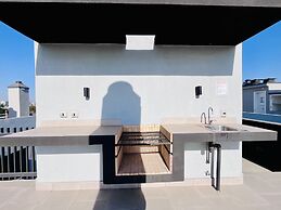 Studio National Stadium - Gym Laundry Pet Pool Wifi