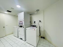 Studio National Stadium - Gym Laundry Pet Pool Wifi