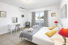 Comfortable Villa in Carvoeiro, Algarve