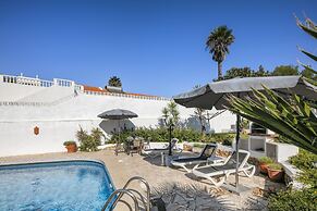 Comfortable Villa in Carvoeiro, Algarve