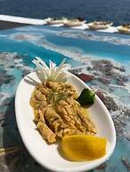 Karaburun Can Otel