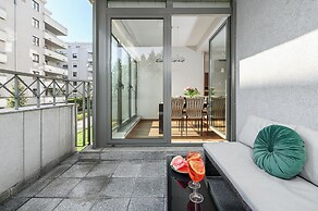 Lumina stylish apartment with parking