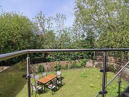 Fig Tree House
