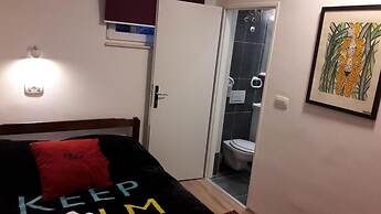IN Club Hostel