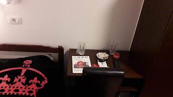 IN Club Hostel