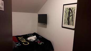 IN Club Hostel