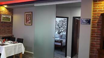 IN Club Hostel
