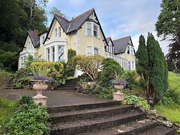 Camus House