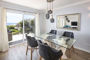 Apartment Overlooking Benagil Beach With Pool