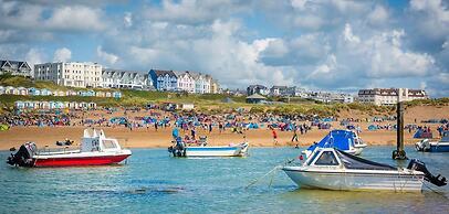 Bude - Cabin - Sleeps 6 - Parking - Pool