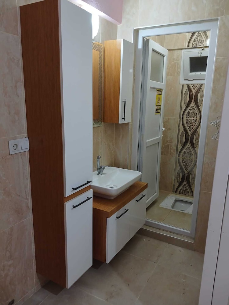 Mehmet Home