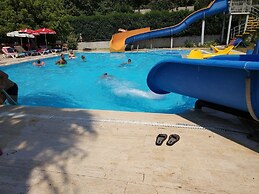 Linda Apart Hotel