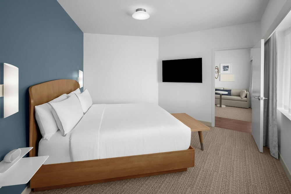 Element by Marriott Calgary Downtown