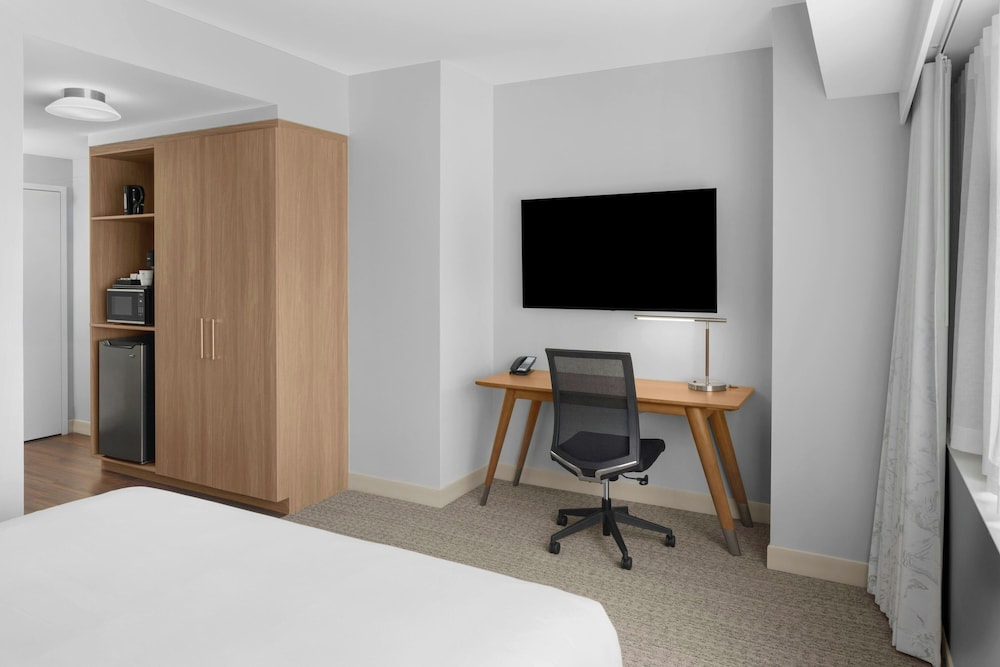 Element by Marriott Calgary Downtown
