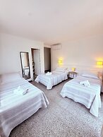 L'illa Hotel